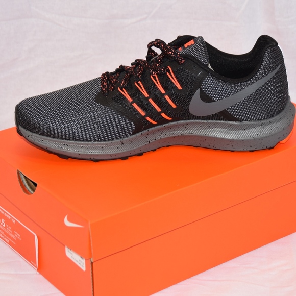 men's nike swift se running shoes